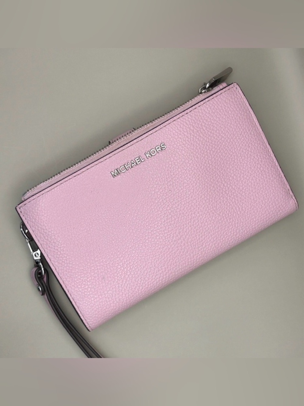 MICHAEL Michael Kors Adele Double-Zip Pebble Leather Phone Wristlet Lilac Pink
